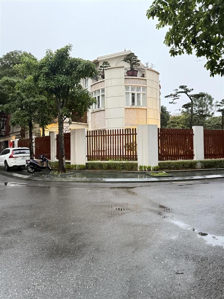 39.5tỷ biệt thự làng việt kiều châu âu mộ laolô góc, kinh doanh cà phê