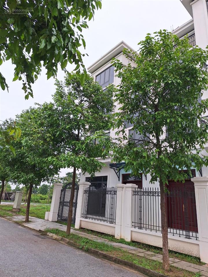 Chính chủ bán nền biệt thự 170m2 dự án minh giang đầm và 28tr/m2  0988 157 ***