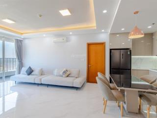Bán căn hộ 2 phòng ngủ thảo điền pearl 105m2 ban công từ phòng ngủ đến phòng khách  0888 211 ***