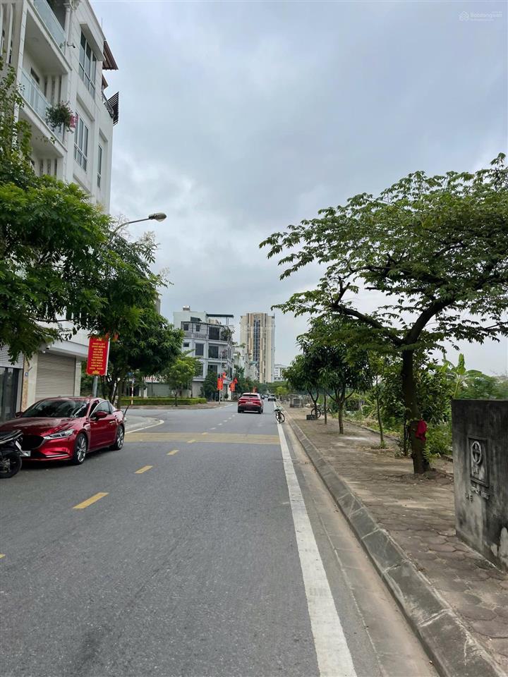 Bán đất tái định cư giang biên, 56m2 view cánh đồng