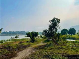 Chuyển nhượng 3092m2 bám hồ đồng chanh, sẵn biệt thự giá cực rẻ