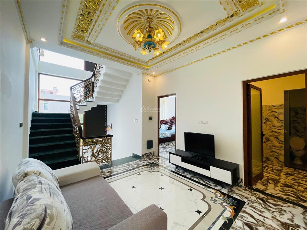 Bán nhà đẹp "tân cổ điển" rộng 150m2 tại liên chiểu, đà nẵng.