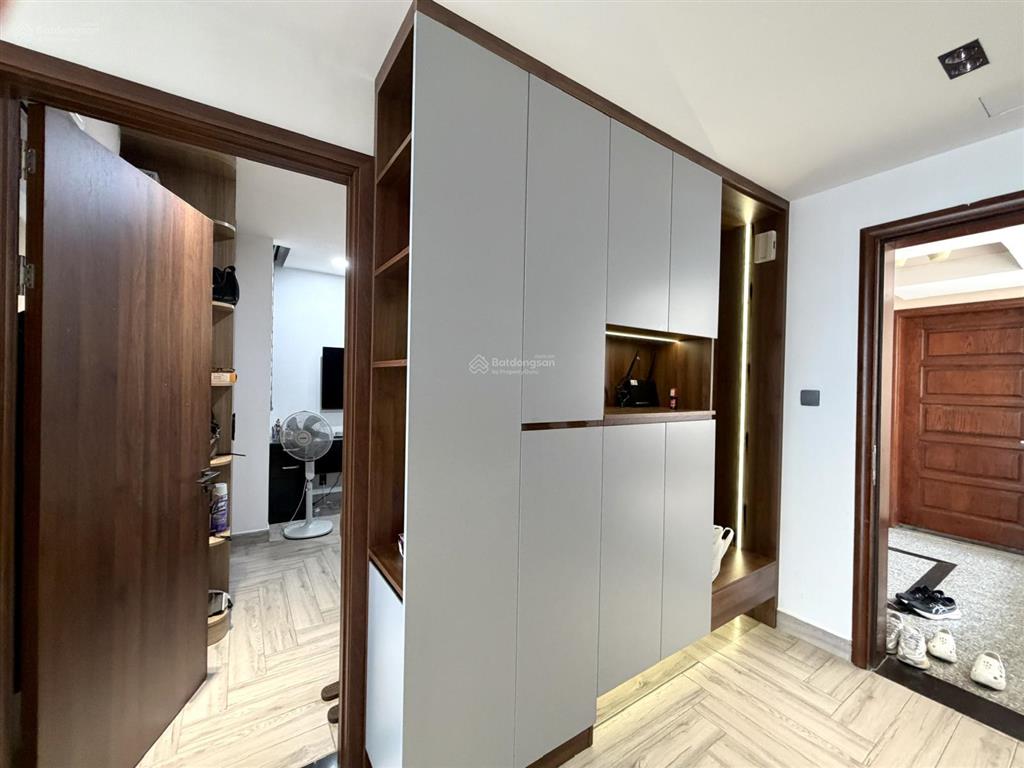 (bán gấp) dragon hill 1  104m2 (2pn  2wc)  sổ hồng. nhà đẹp. đón gió nguyên ngày
