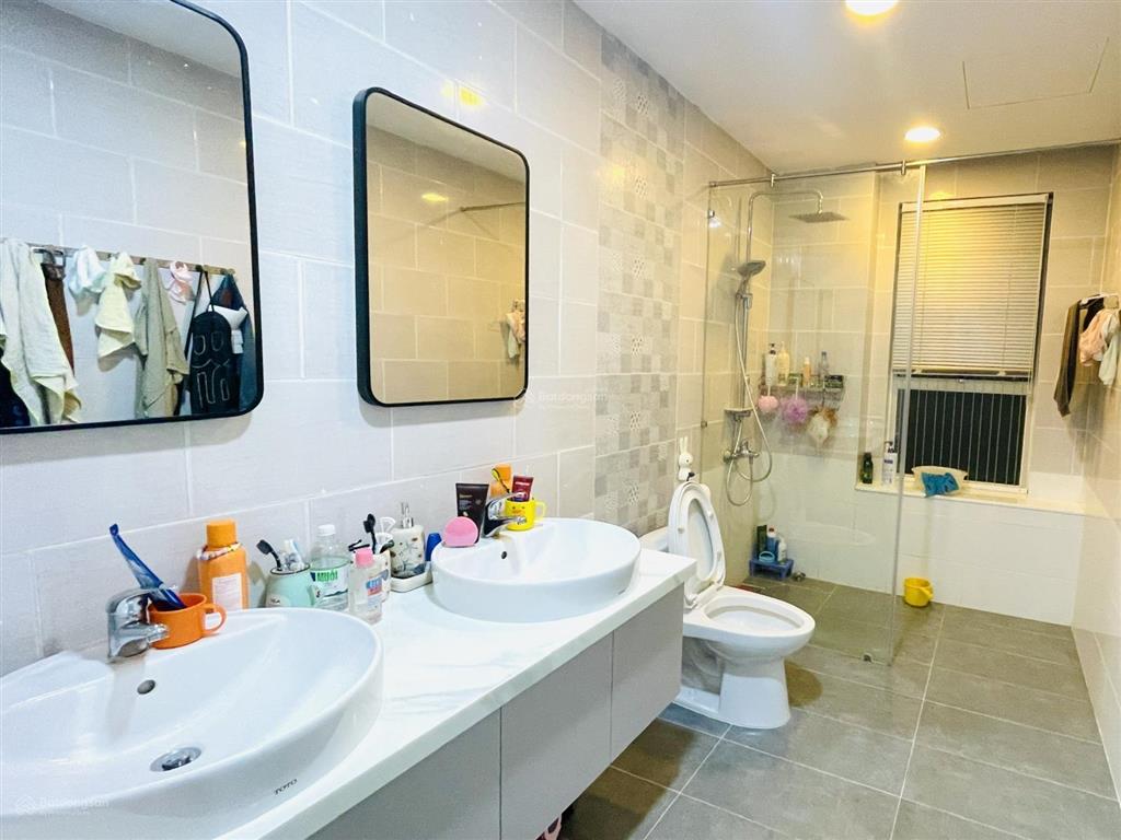 Bán căn hộ dragon hill 1  119,5m2 (3pn  2wc)  5,8 tỷ  sổ hồng, tường riêng, tầng đặc biệt