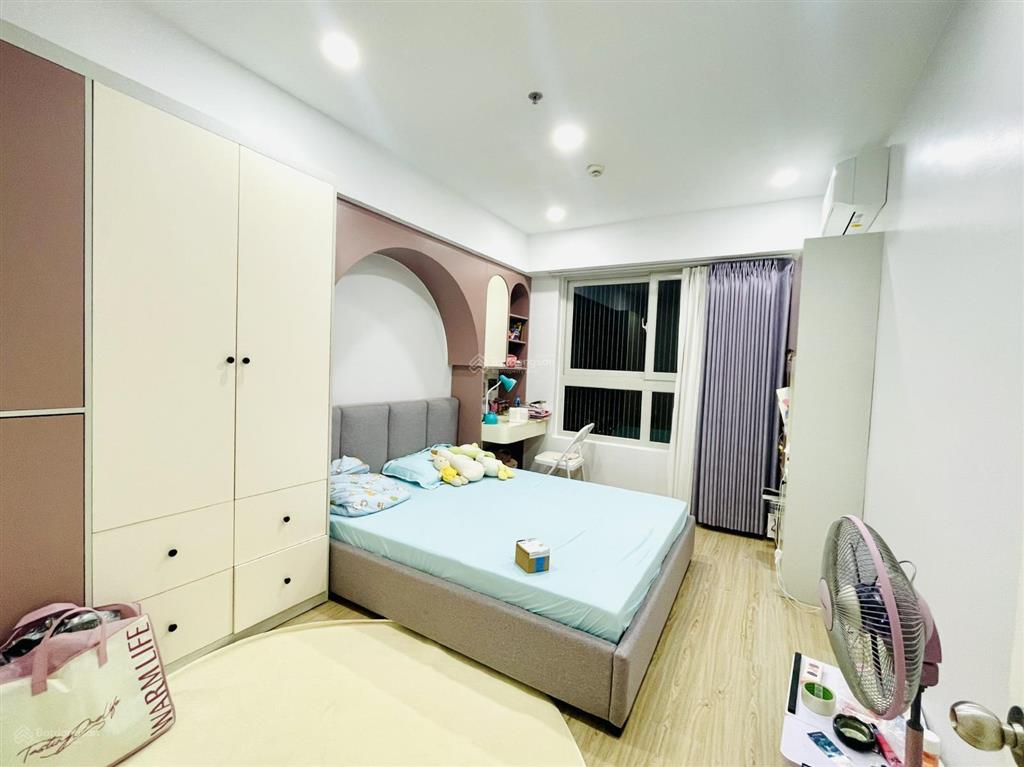 Bán căn hộ dragon hill 1  119,5m2 (3pn  2wc)  5,8 tỷ  sổ hồng, tường riêng, tầng đặc biệt