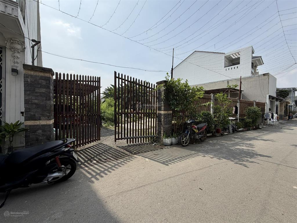 Cho thuê  đất thổ 100%  1.005,5m2 (19,4 x 51,8)  hxh (6m) 28 đào tông nguyên, phú xuân, nhà bè