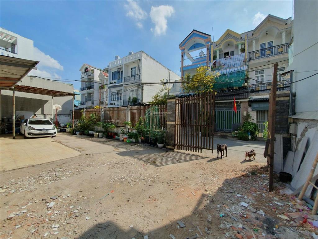 Cho thuê  đất thổ 100%  1.005,5m2 (19,4 x 51,8)  hxh (6m) 28 đào tông nguyên, phú xuân, nhà bè