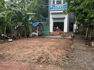 Siêu phẩm nhà 3 tầng mới đẹp ở sát kcn visip ở đại vi  đại đồng. giá chỉ 5.x tỷ.  0886 828 ***