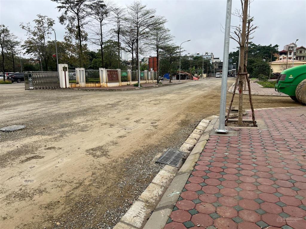 Bán đất đấu giá huỳnh cung tam hiệp thanh trì hà nội. đất phân lô có vỉa hè.  0868 171 ***