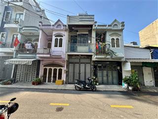 Chính chủ bán nhà hẻm 8m có lề  nhà mới vị trí đẹp