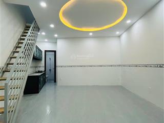 Dt 40m2 gần chợ gò vấp, đường nguyễn du, phường 7, gò vấp. hẻm 3m, sát hxh. chỉ 3tỷ6