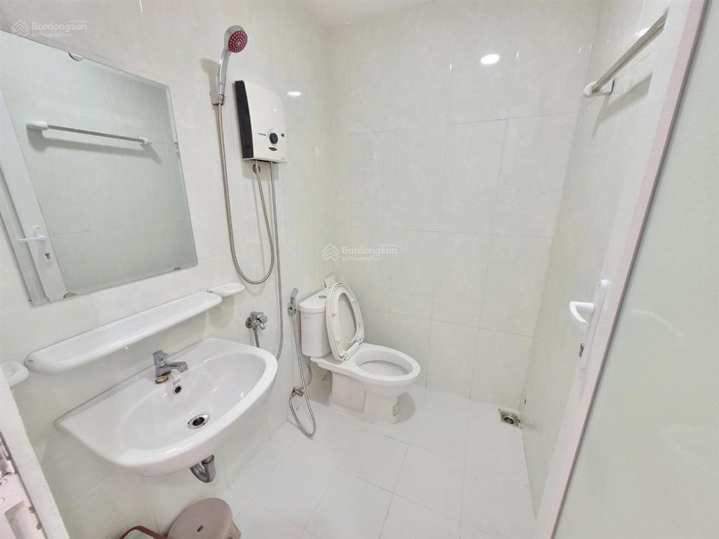 Căn hộ cho thuê 2pn 65m2 giá rẻ nhà mới sơn nội thất thiết kế phong cách châu âu cam kết chuẩn 100%