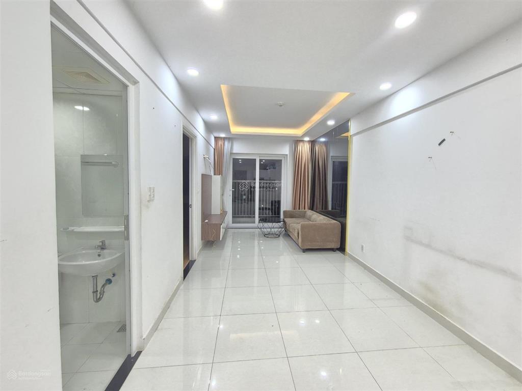Chính chủ cần bán căn hộ nội thất 2p.n, 65m2, view tây nam hồ sinh thái mát cả ngày prosper plaza.