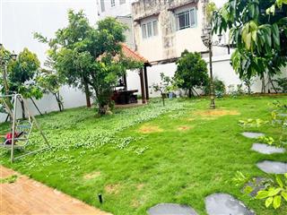 Biệt thự vườn 500m2  góc 2 mặt tiền đường số 10  kdc phong phú 5