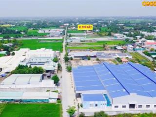 4000m2 đất mặt tiền đường xe container  cách tphcm 3.9km