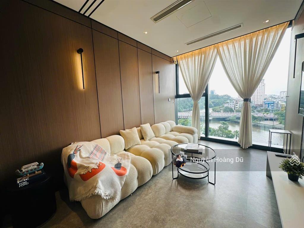 Nhà có gu  cho thuê 3pn 99m2 nội thất đẹp giá 55tr/ th