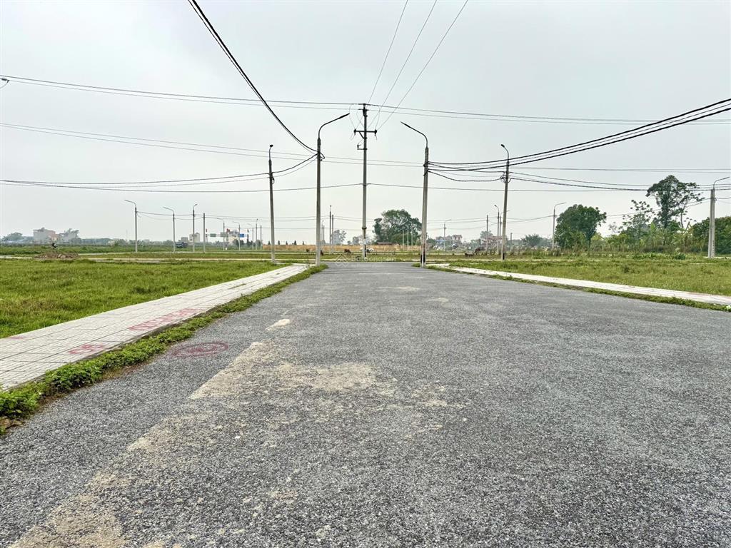 Bán lô đất 93m2 đấu giá xã thái hưng, hưng hà, hưng yên