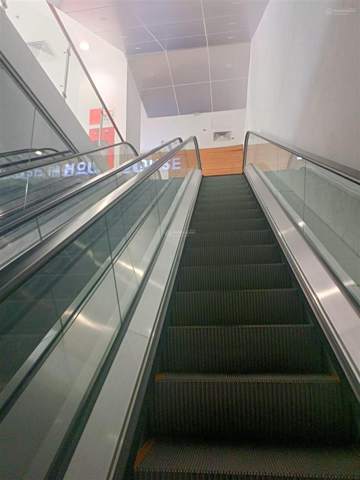 Cần bán suất ngoại giao dự án goldseason 47 nguyễn tuân, làm việc trực tiếp không qua trung gian