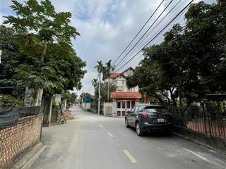 Cắt lỗ mảnh đất quang tiến, sóc sơn, 143m2, mt 6m, giá bán 4.3 tỷ, có thương lượng, ô tô tránh