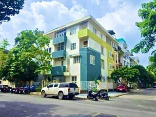Hơn 30 tỷ  bán gấp biệt thự mặt phố lô góc, trục chính kđt văn khê, an sinh tốt, kinh doanh