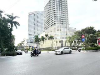 Người quen gửi bán gấp mảnh đất đẹp 200m2 , mt 9m  vị trí kim cương  phố xuân la ,ngõ to như phố