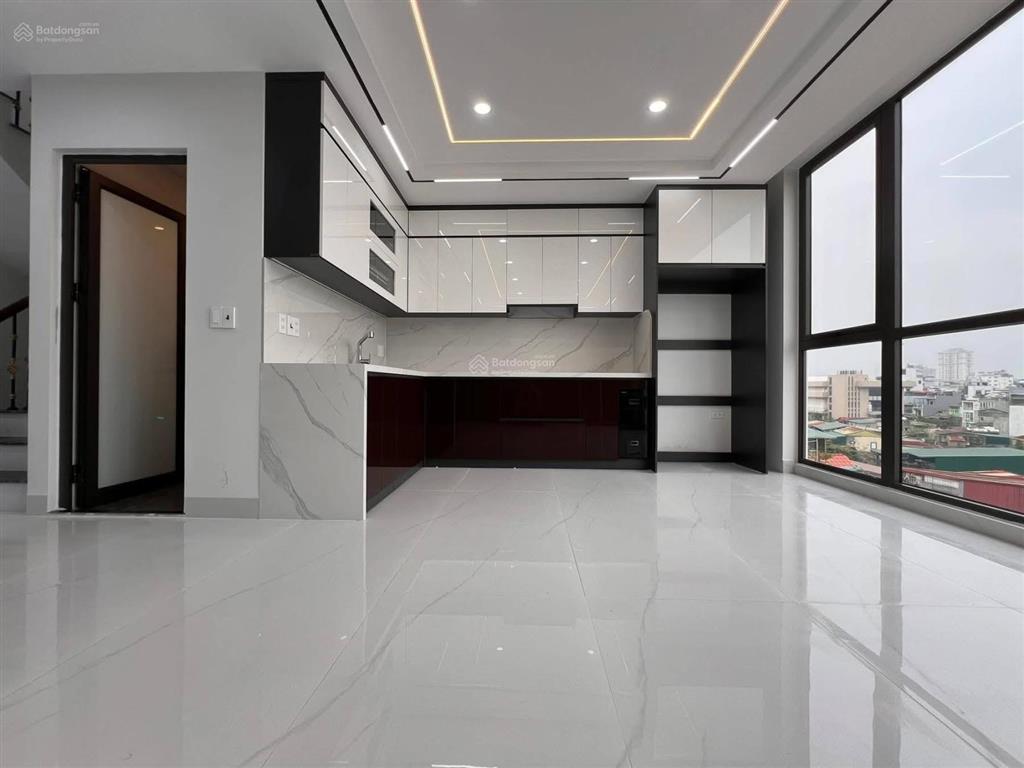 Chỉ hơn 40 tỷ siêu phẩm mặt phố  2 mặt tiền, cực hiếm quận 2 bà trưng  8tầng thang máy mới koong