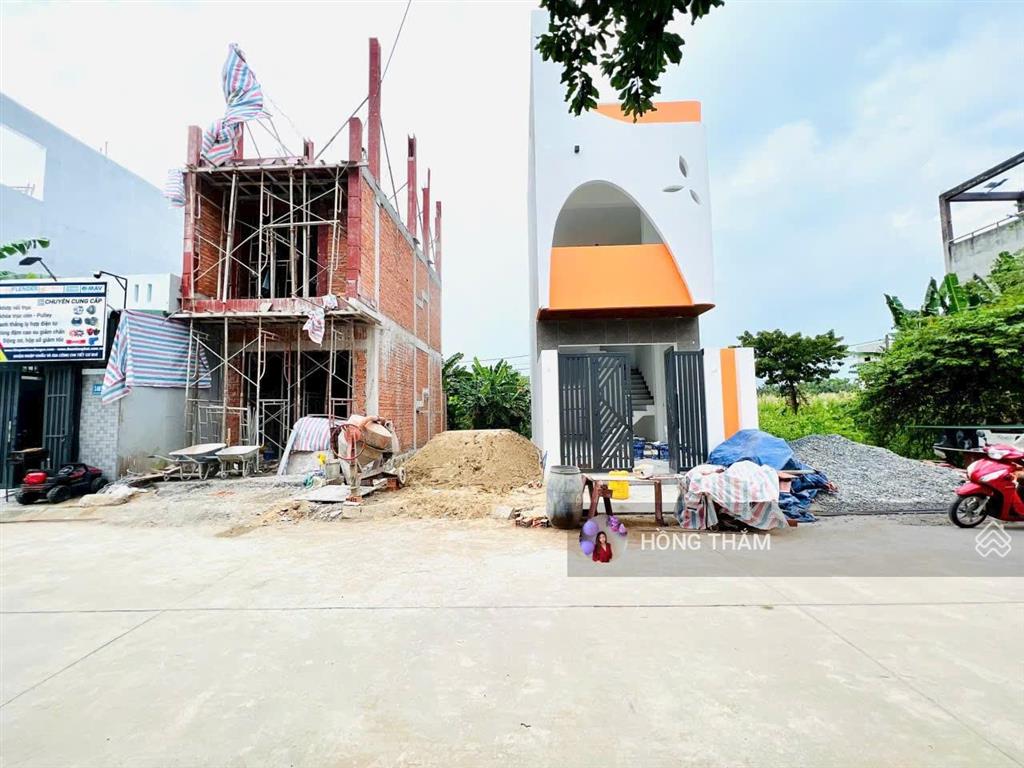 Nhà đẹp xây mới 100% đang hoàn thiện  chìa khóa trao tay  giá tốt cho khách mua nhanh dt 50m2