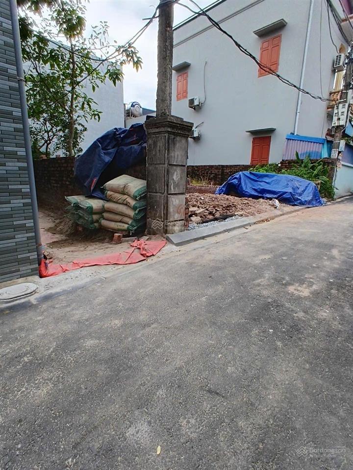 Lô góc lê xã  mai lâm cũ  đông anh  hà nội dt 59.9m2 mặt tiền = hậu 4.20m