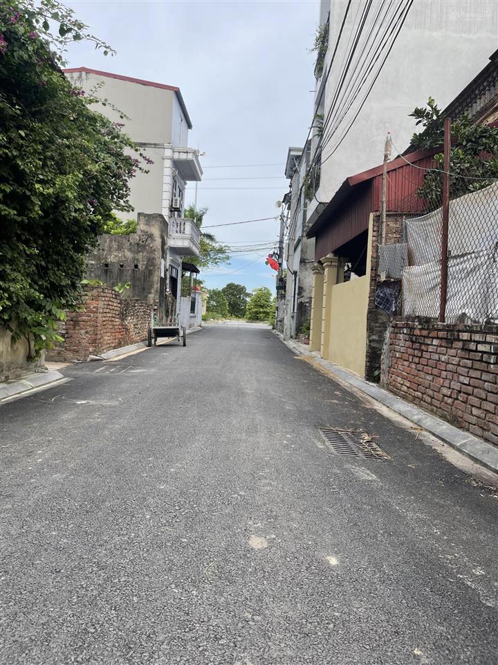 Lô góc lê xã  mai lâm cũ  đông anh  hà nội dt 59.9m2 mặt tiền = hậu 4.20m