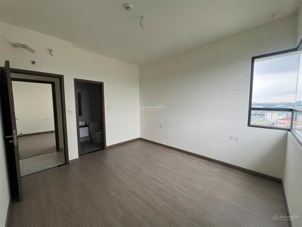 Gấp bán căn 3pn  view vườn  full nội thất  4,3 tỷ  nhà mới 100%