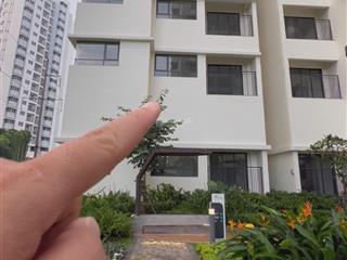 [giá hời] em đang có căn khách ngộp bán lại giá tốt | 3pn  view vườn  giá 3.95 tỷ  nhà mới 100%