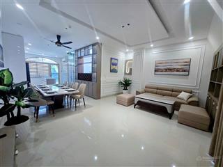 Bán nhà mới xây phố hải châu 4 tầng 6x20m, thang máy, vừa ở vừa kinh doanh 1x tỷ, dòng tiền ổn định