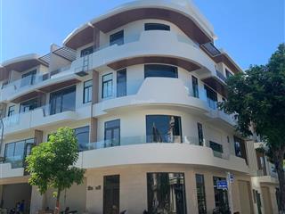 Nhà 4 tầng lưu trọng lư  hải châu 12 tỷ, 107m2, cách sông 50m, cạnh khu phức hợp đà nẵng downtown