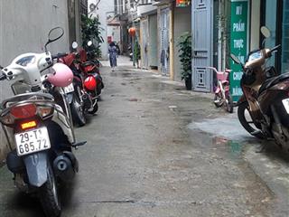 Hiếm có, nhà yên xá, cuối đường nguyễn khuyến 36m2, 4 tầng 5,5 tỷ