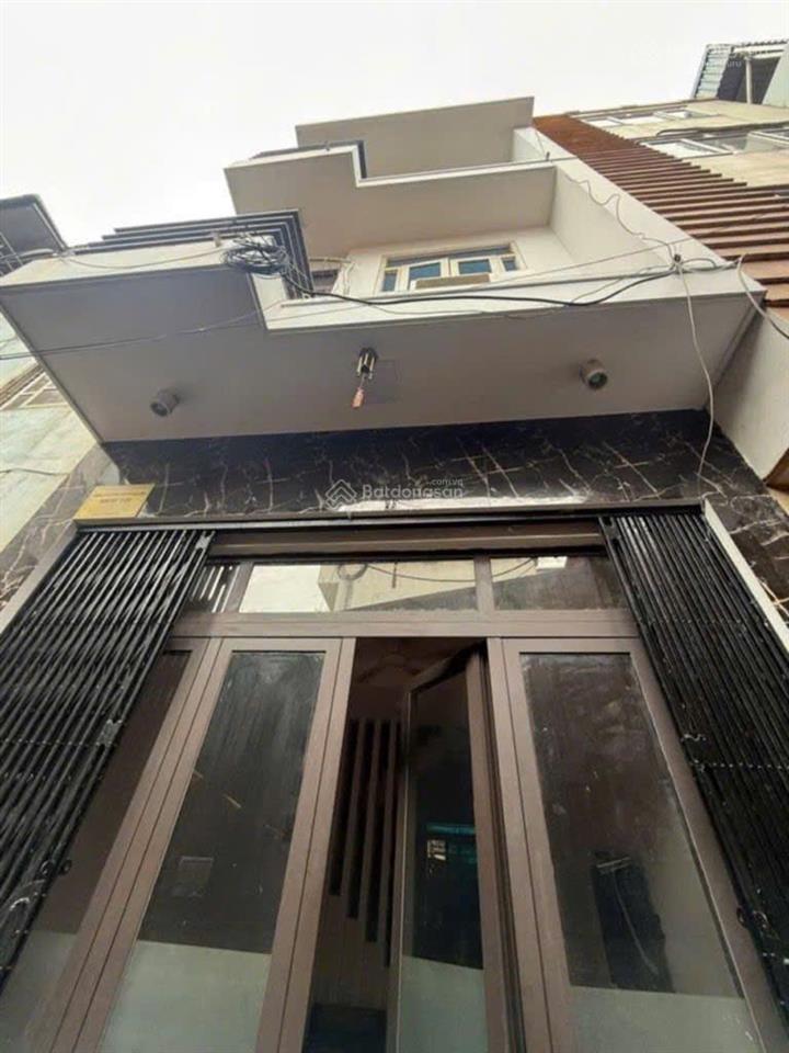Bán nhà hà trì hà cầu 38m2, 4 tầng ô tô đỗ cổng chỉ 6.9 tỷ