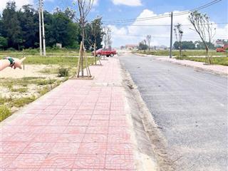 Khu đấu giá 40a. đối diện cáp treo
cách biển chỉ 300. giá 3,x tỷ