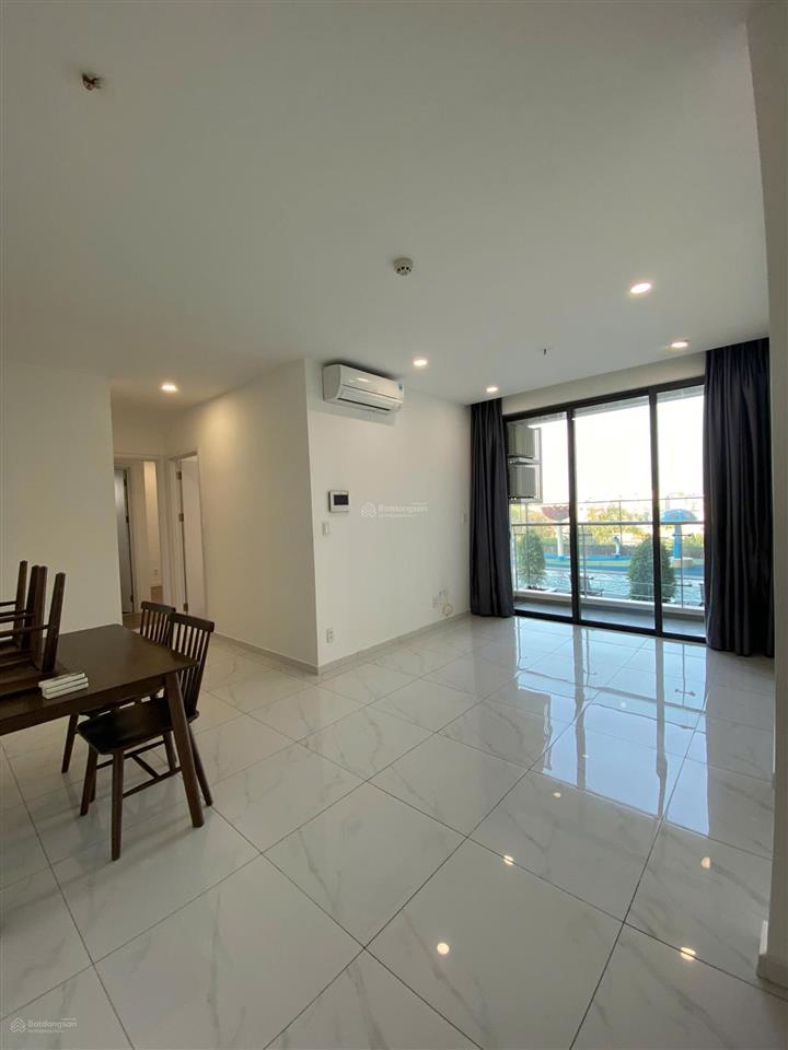 Căn góc d'lusso 2pn 75m² view hồ bơi & sông| đông nam, chỉ 6 tỷ 4  0798 022 ***