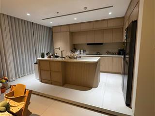 Căn góc penthouse có sân vườn riêng 195m2, view trực diện sông 13 tỷ 9  0353 817 ***