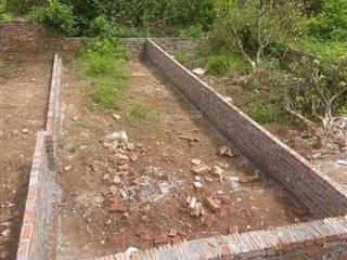 Bán 35m2 đồng nhân đông la ngõ 2.5m ô tô vào gần đất giá 3.05 tỷ.  0983 477 ***