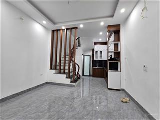 Siêu phẩm ngọc thụy 5tx30m2  nhà đẹp mới koong  vị trí vàng giao thông đỉnh nhỉnh 6 tỷ