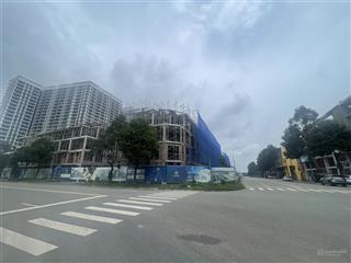Cần bán nhanh căn góc nhà phố uni complex vị trí vàng kinh doanh buôn bán