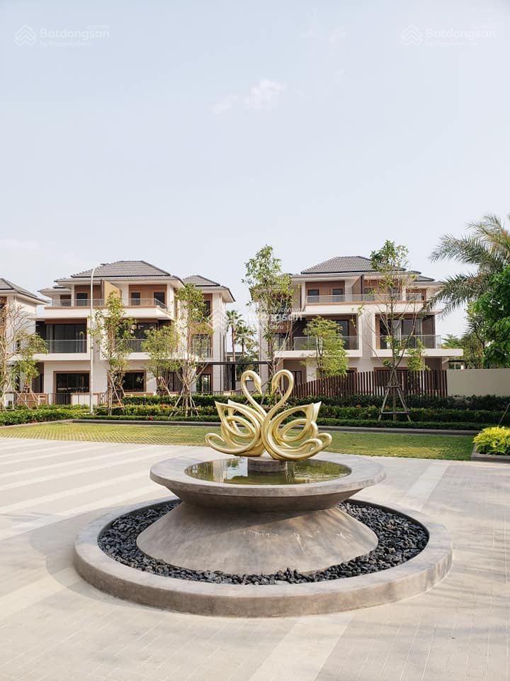 Bán biệt thự song lập swan bay zone 8, dt 10 x 20, vị trí gần cổng vào, giá bán 16,5 tỷ