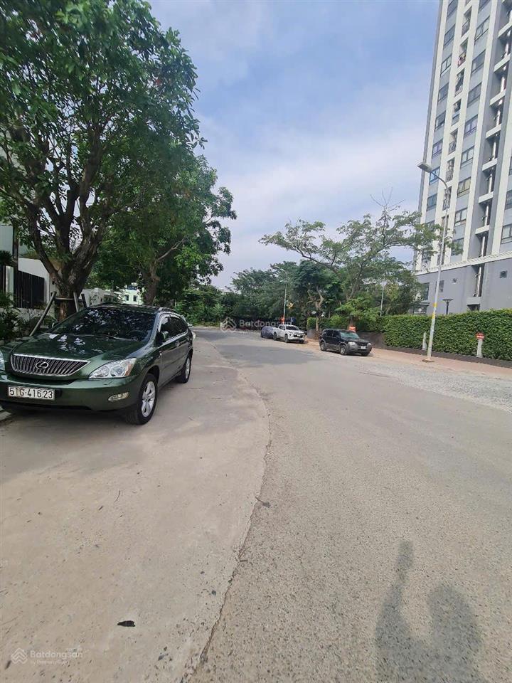 (đất lô góc) kdc làng việt kiều phong phú, 44 triệu / m2, 220m2, giá siêu hời