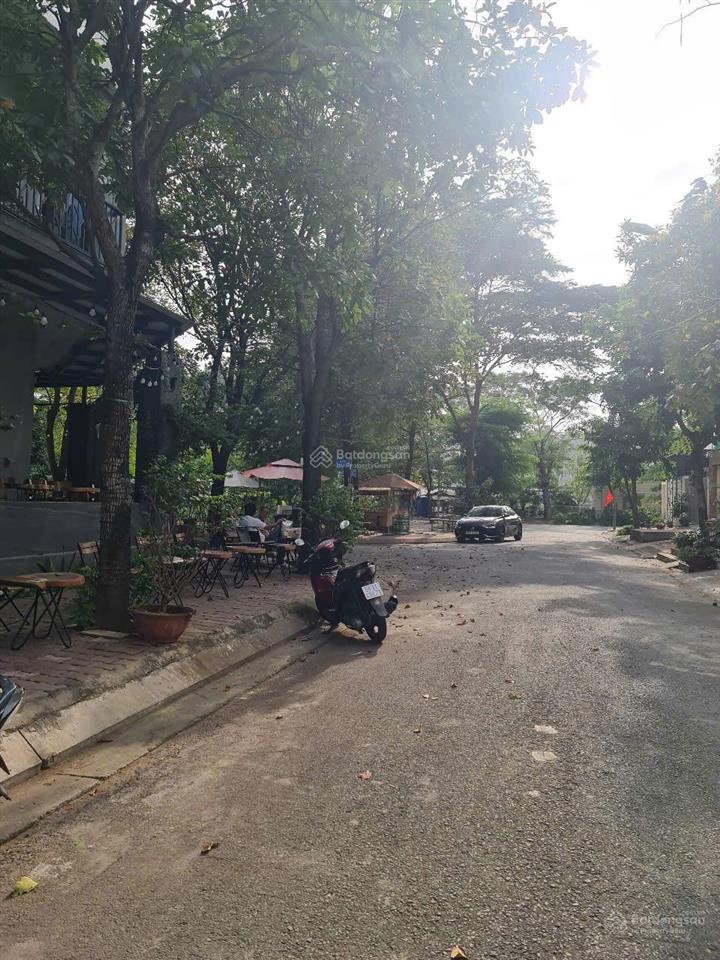 Lô góc  hàng hiếm giá 55trđ/ m2