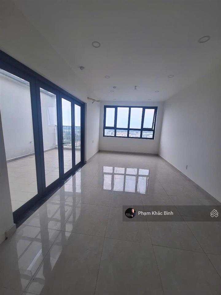 Căn sky villa  tầng 24 saigon intela (căn duy nhất) bán