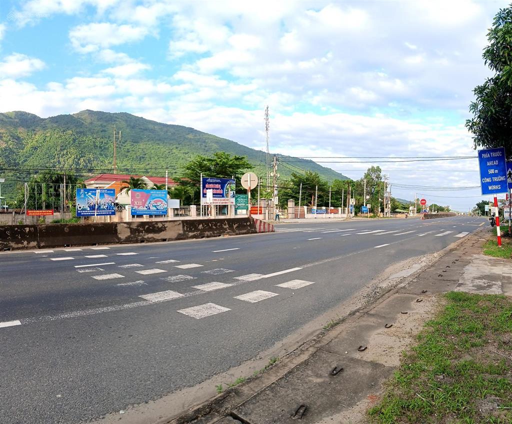 Bán đất có nhà cấp 4 mặt tiền quốc lộ 1a, vạn thọ vạn ninh khánh hòakhu kinh tế vân phong đang hot