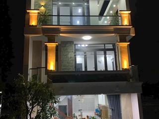 Biệt thự mini mặt tiền apđ 27, 7m. 24m, sân rộng 10m  xây kiên cố cực thoáng  gần vạn phúc city