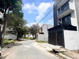 Bán đất đẹp khu dân cư tân tiến  tân chánh hiệp  giáp gò vấp  gần sông vàm thuật  dt 5mx 27m