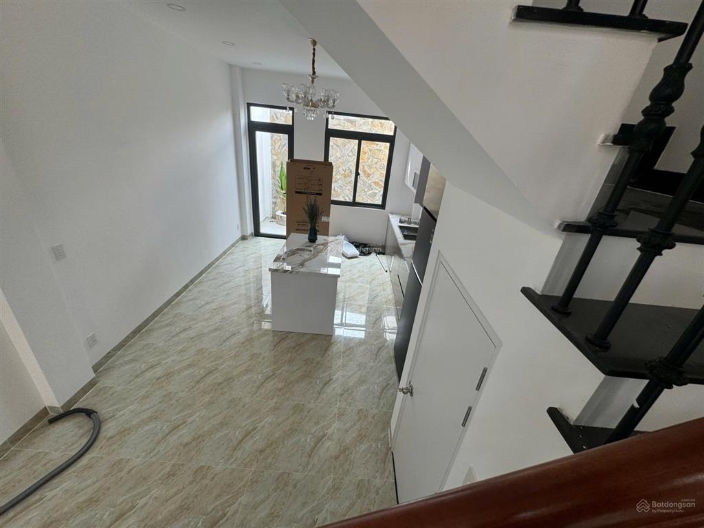 Bán căn nhà phố mới 4 tầng khu dân cư đồng bộ an ninh vươn lài giáp gò vấp chỉ 7,x tỷ