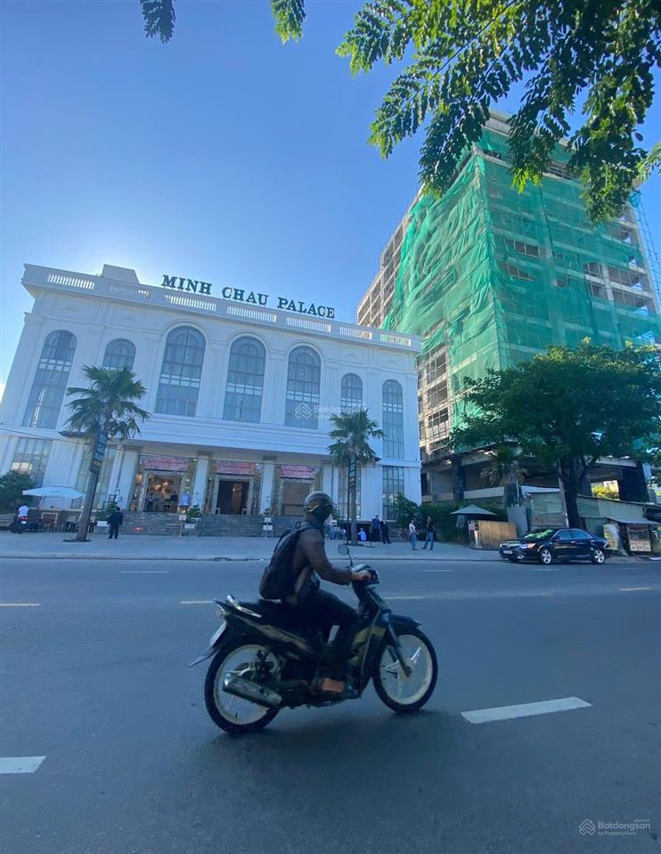 Duy nhất góc 2 mặt tiền đường lý thái tông 266m2 ngang 10,5m trục thông biển kinh doanh siêu tốt.